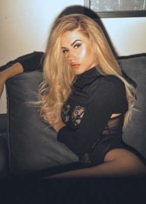 Проститутка Каролина